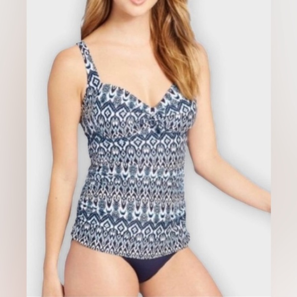 Kona Sol navy & white print tankini swim top.